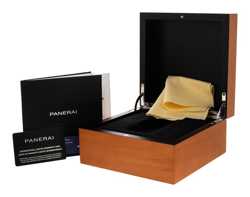 Panerai Radiomir Eilean PAM01243 Image 4